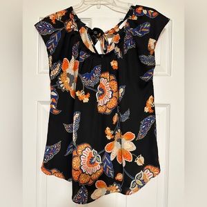 LC Conrad Print Blouse with Back Detail tie